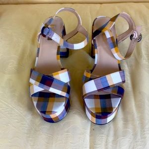 Plaid platform heels